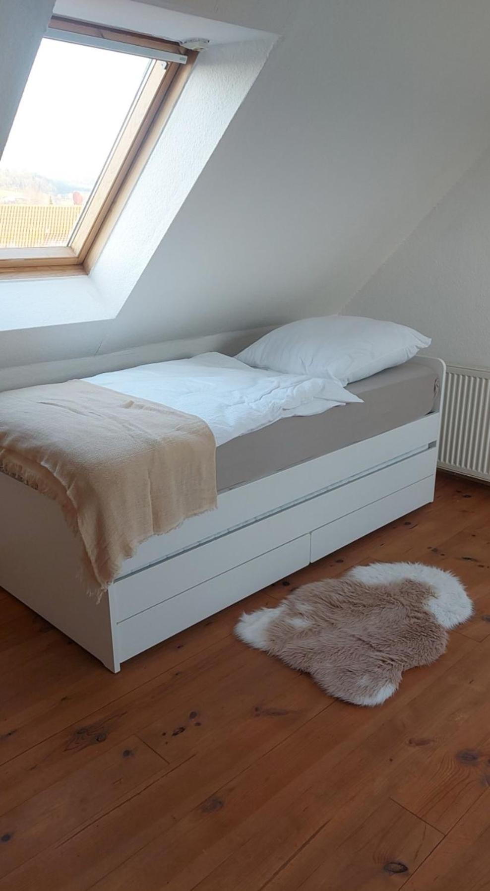 Stilvolle Ferienwohnung Free Parking, Space, Wlan Niestetal ภายนอก รูปภาพ
