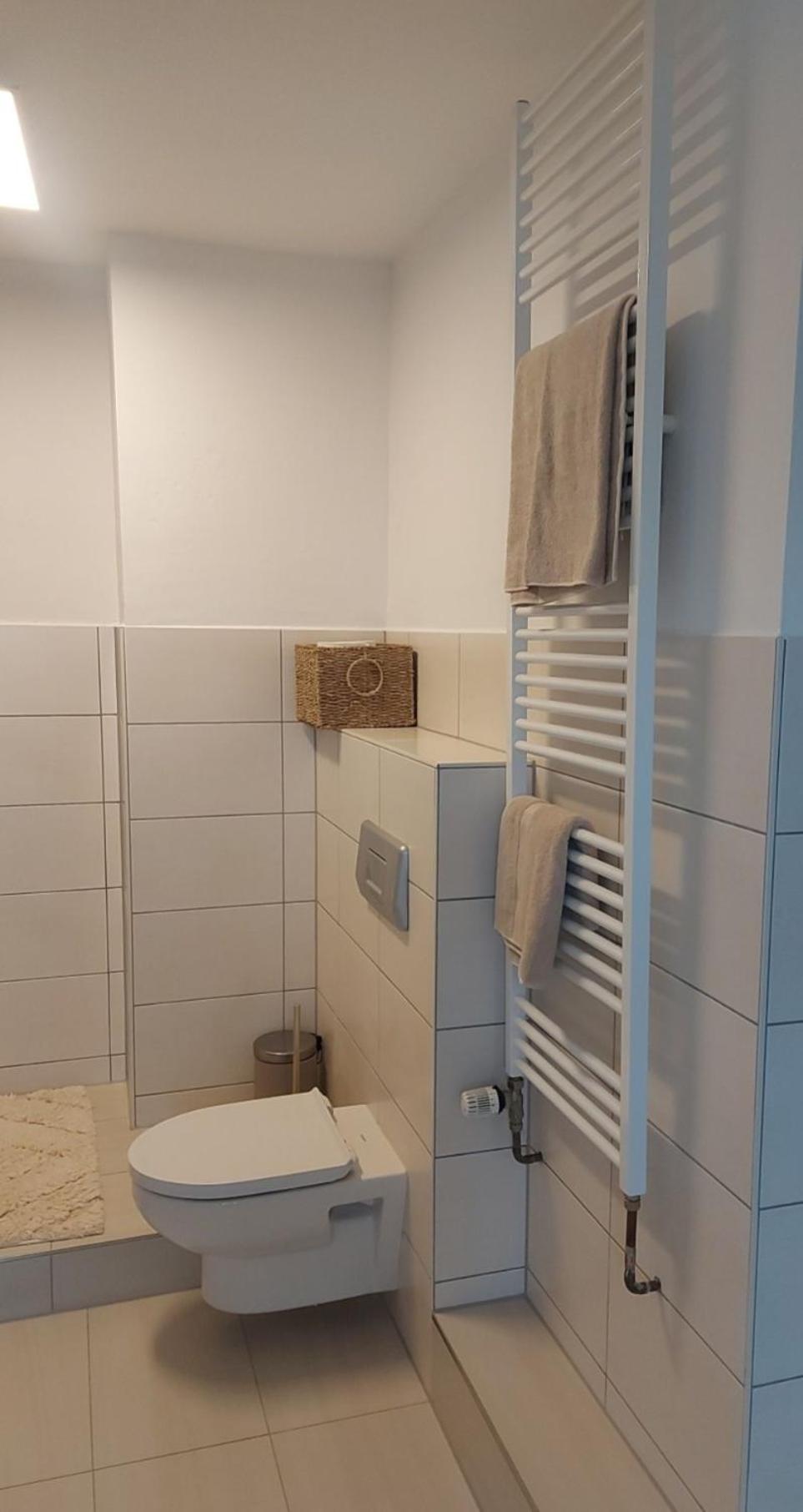 Stilvolle Ferienwohnung Free Parking, Space, Wlan Niestetal ภายนอก รูปภาพ